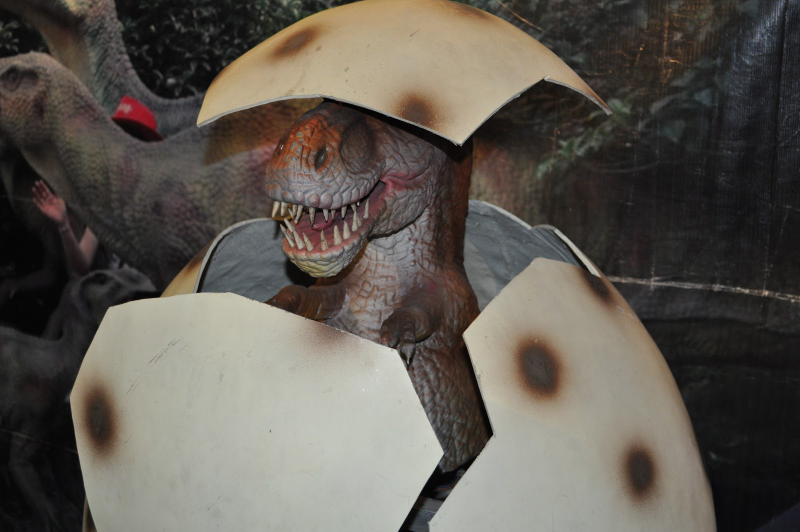 Illustration for article titled The Ten Most Bizarre Theories About Why the Dinosaurs Went Extinct